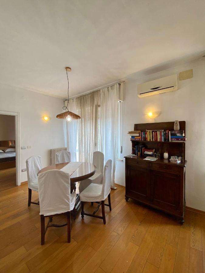 Terrazza Zaccagni Apartman Parma Kültér fotó