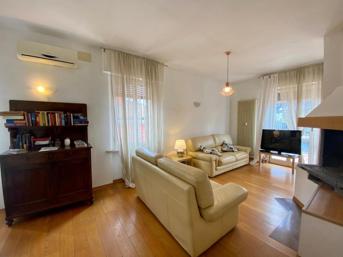 Terrazza Zaccagni Apartman Parma Kültér fotó